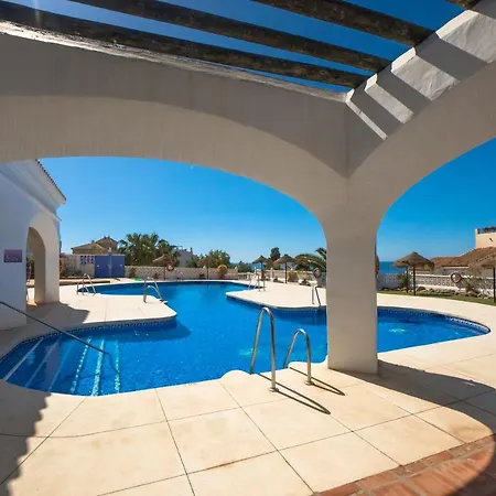 Capistrano Playa 410 Menyber アパート